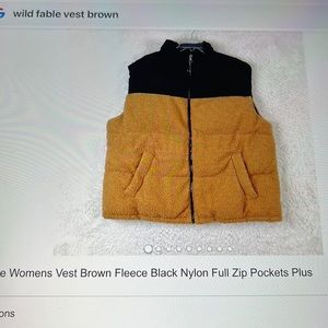 Wild Fable two tone vest with front pockets size small